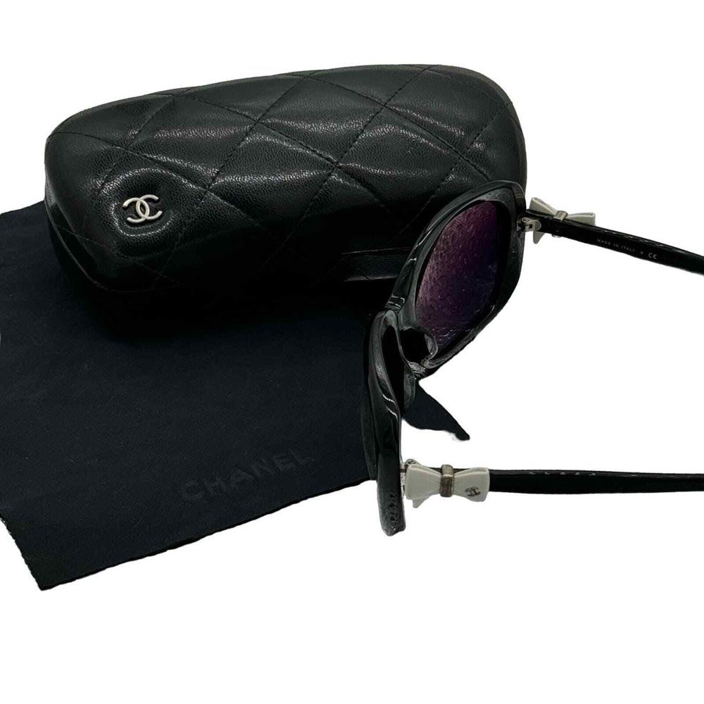 Chanel Sunglasses Womens Black White CC Bow Ribbon Silver Logo Oversized - Picture 6 of 7